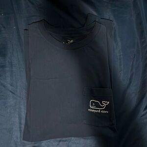 Men’s Vineyard Vines Tee Size XL